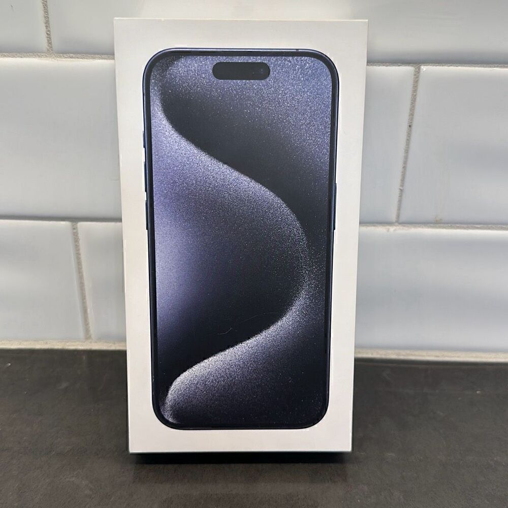 iPhone 15 Pro Box Bundle (Blue Titanium)